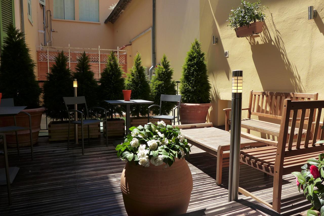 Residence Yolande Канны Экстерьер фото