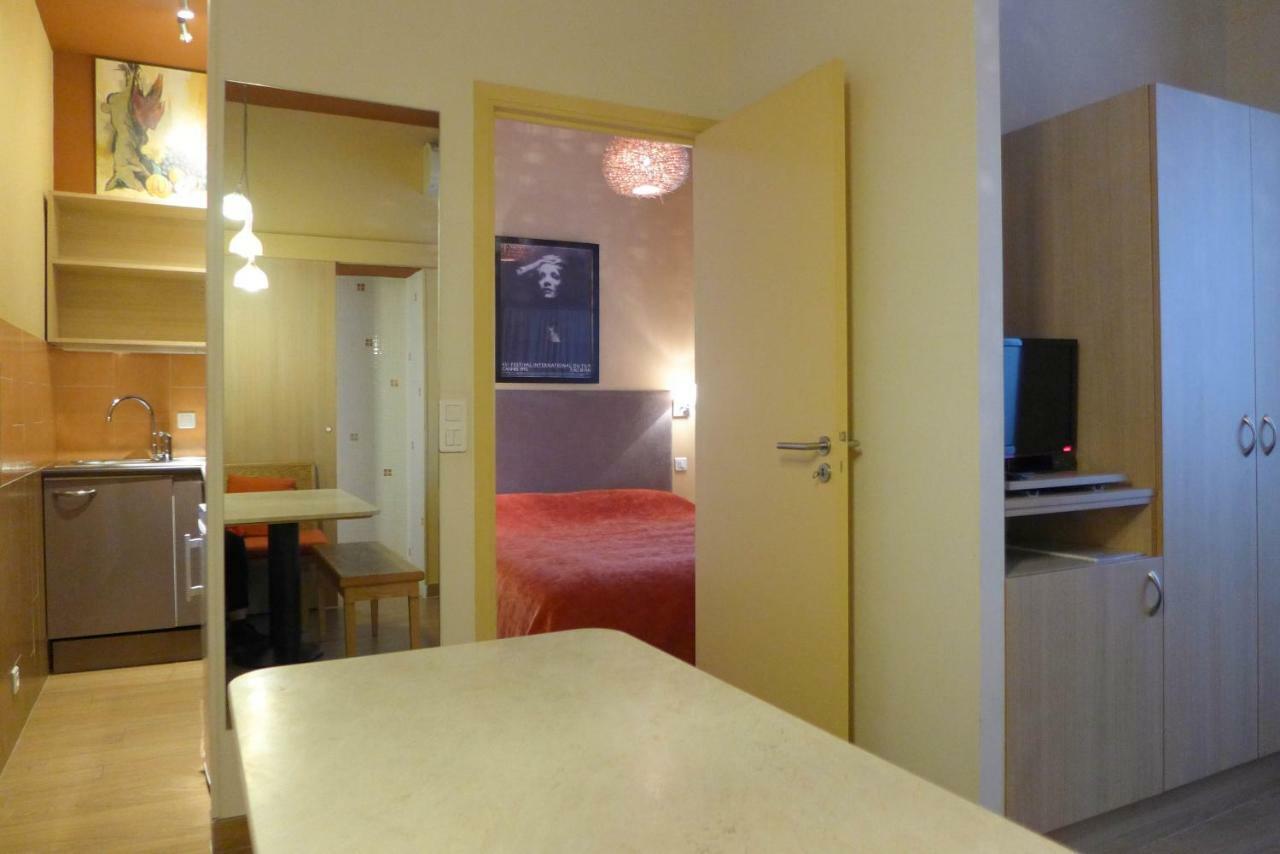 Residence Yolande Канны Экстерьер фото